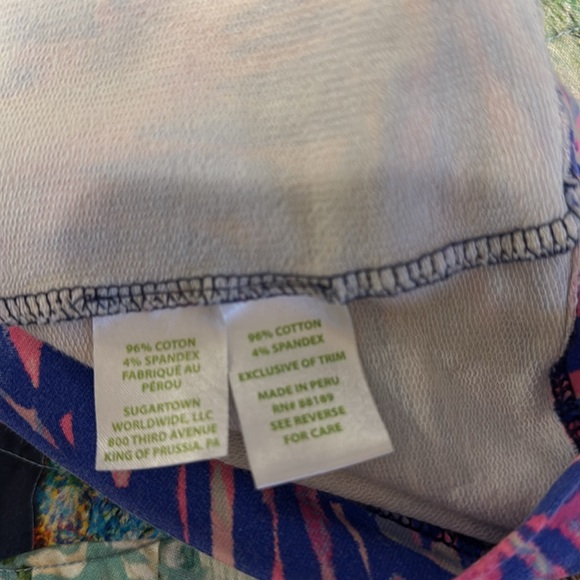 EUC Lilly Pulitzer Girls Size M (6/7) Popover Skipper in Navy “Palms Up” Hoodie - Picture 4 of 7